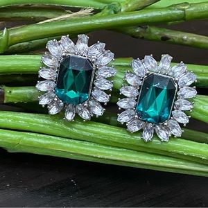 Unsigned Vintage Faux Emerald Earrings